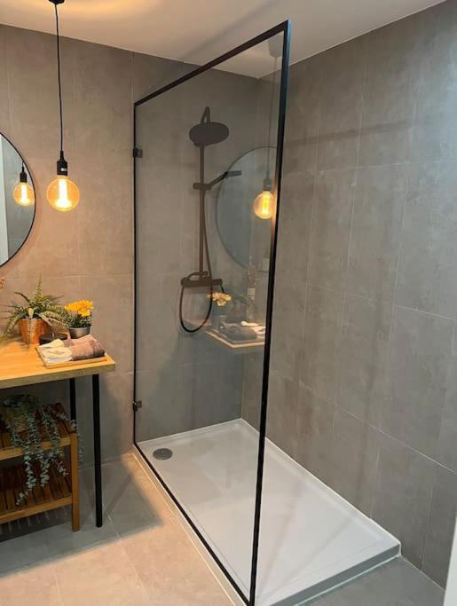 Luxury Artistic Digital Nomad Getaway W/ Terrace Apartment ลิสบอน ภายนอก รูปภาพ