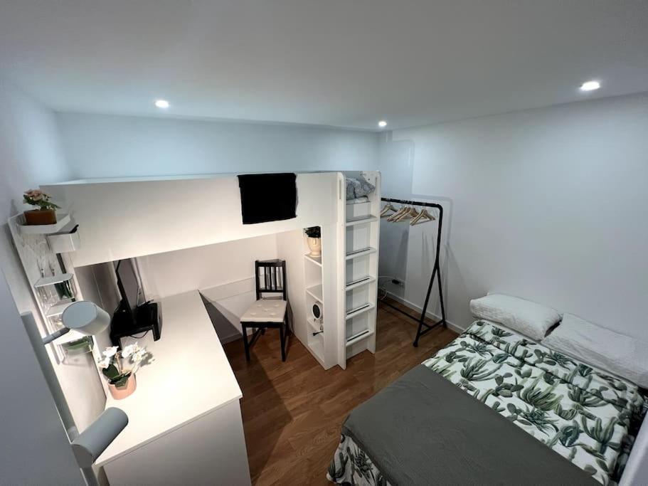 Luxury Artistic Digital Nomad Getaway W/ Terrace Apartment ลิสบอน ภายนอก รูปภาพ